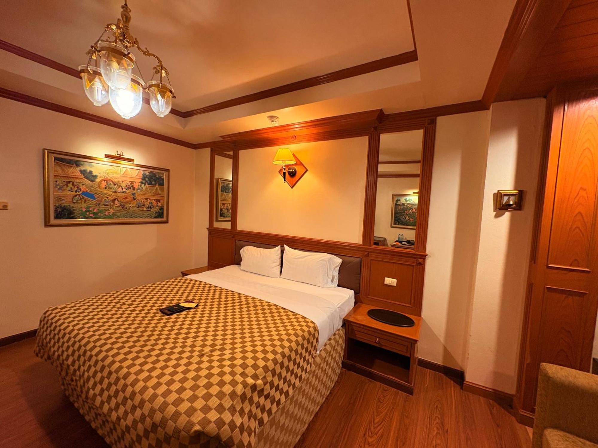 Taksilahotel Maha Sarakham Luaran gambar